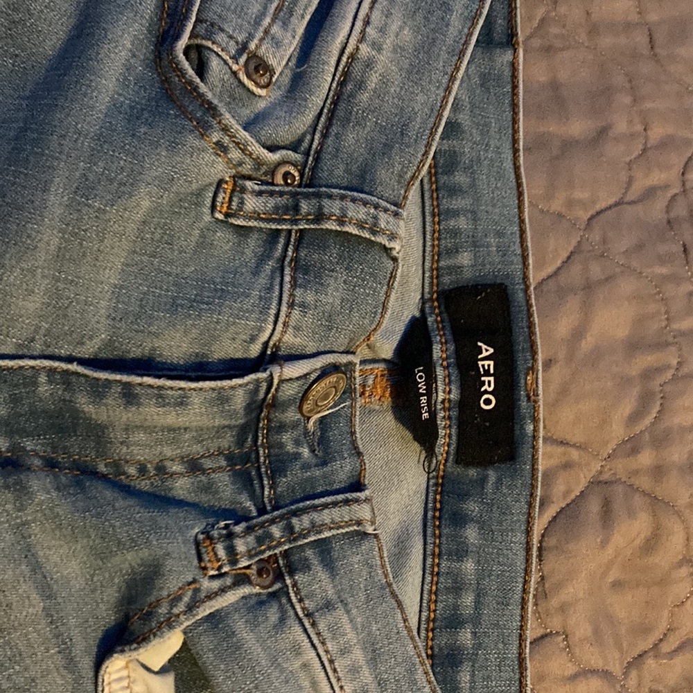 Low rise skinny jeans
